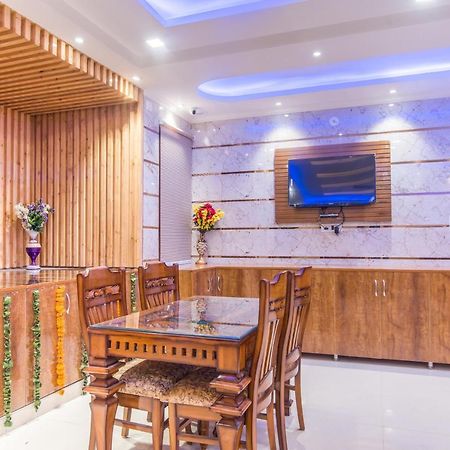 Hotel Festival Mahipalpur Delhi Airport - Near Delhi Aerocity Nuova Delhi Esterno foto