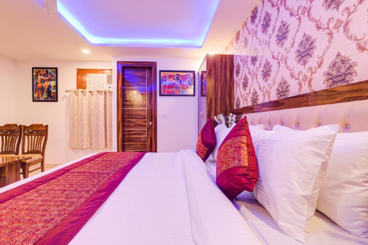 Hotel Festival Mahipalpur Delhi Airport - Near Delhi Aerocity Nuova Delhi Esterno foto