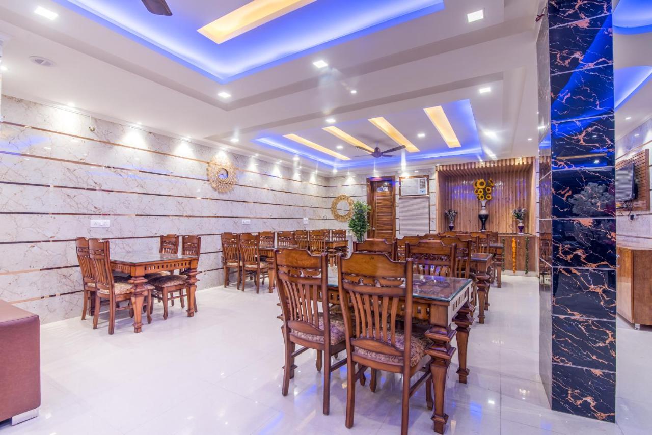Hotel Festival Mahipalpur Delhi Airport - Near Delhi Aerocity Nuova Delhi Esterno foto