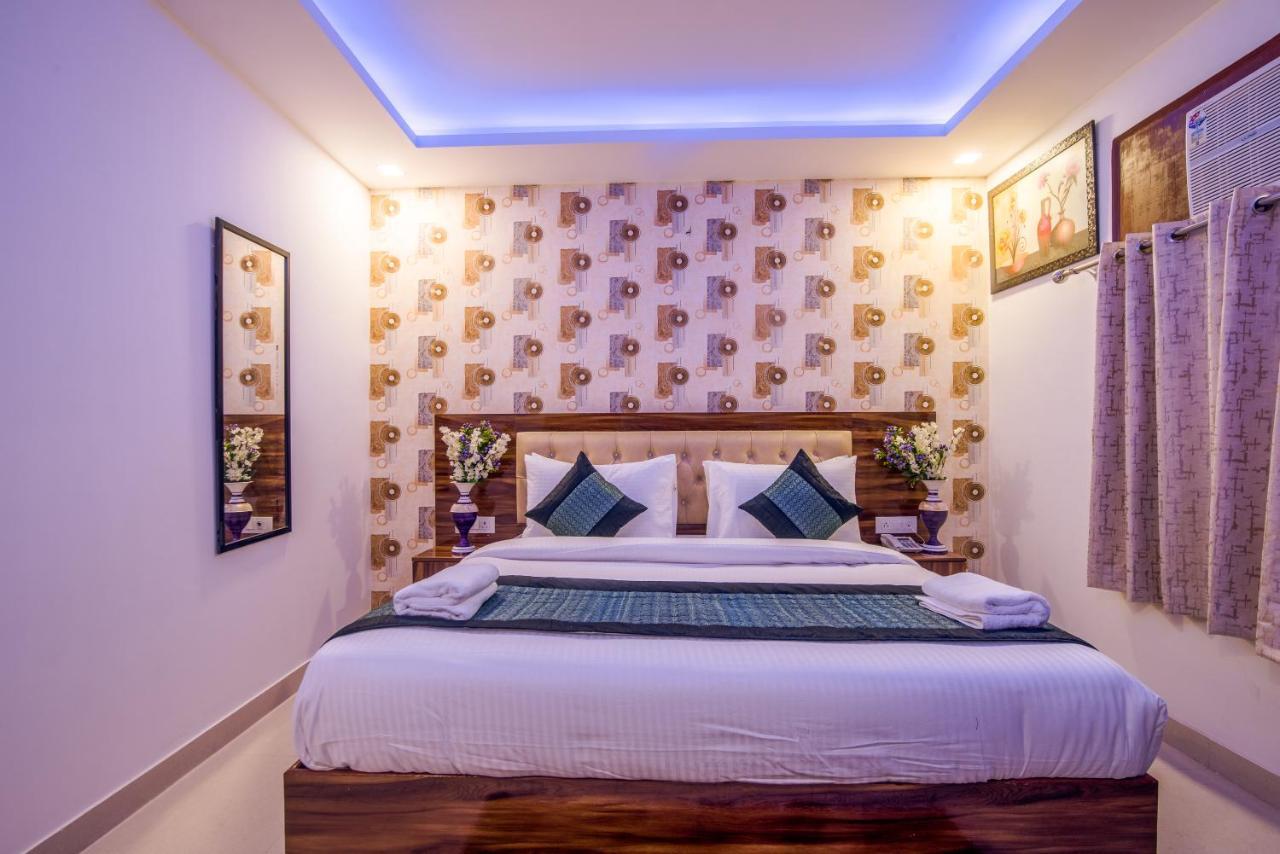 Hotel Festival Mahipalpur Delhi Airport - Near Delhi Aerocity Nuova Delhi Esterno foto