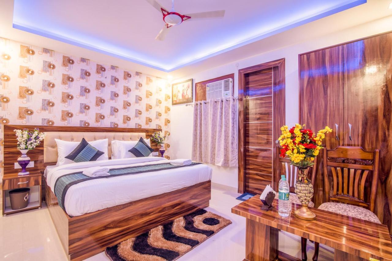 Hotel Festival Mahipalpur Delhi Airport - Near Delhi Aerocity Nuova Delhi Esterno foto