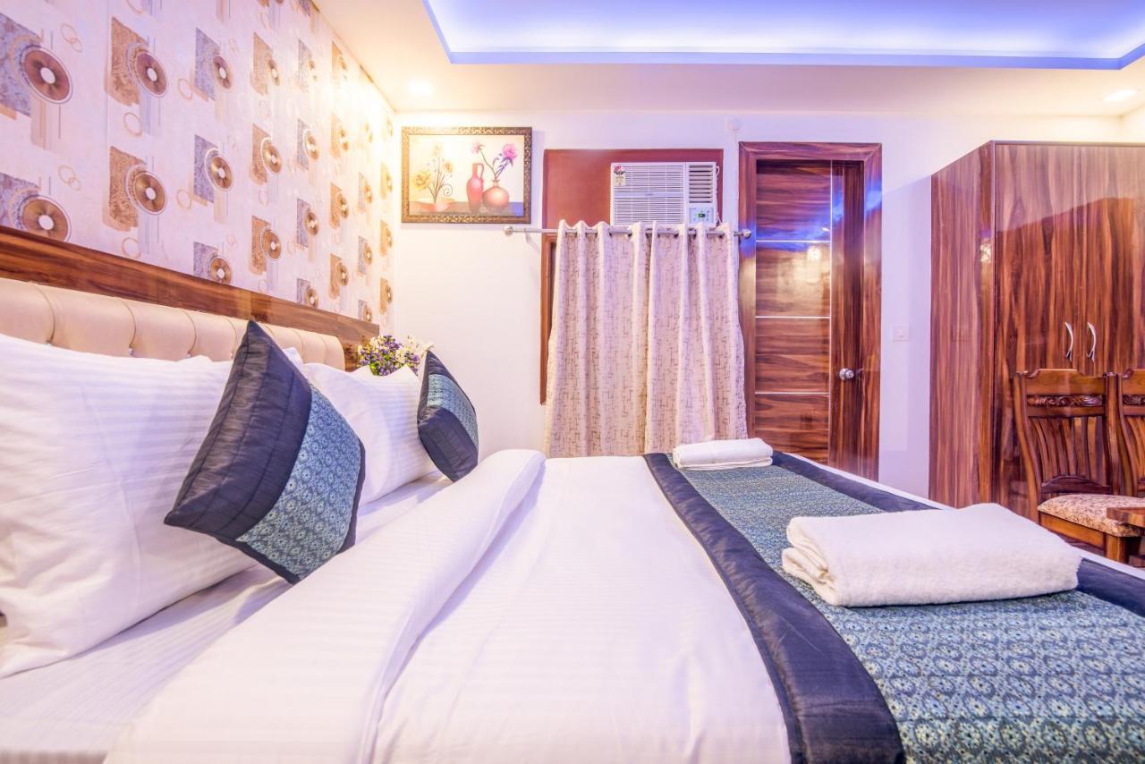 Hotel Festival Mahipalpur Delhi Airport - Near Delhi Aerocity Nuova Delhi Esterno foto