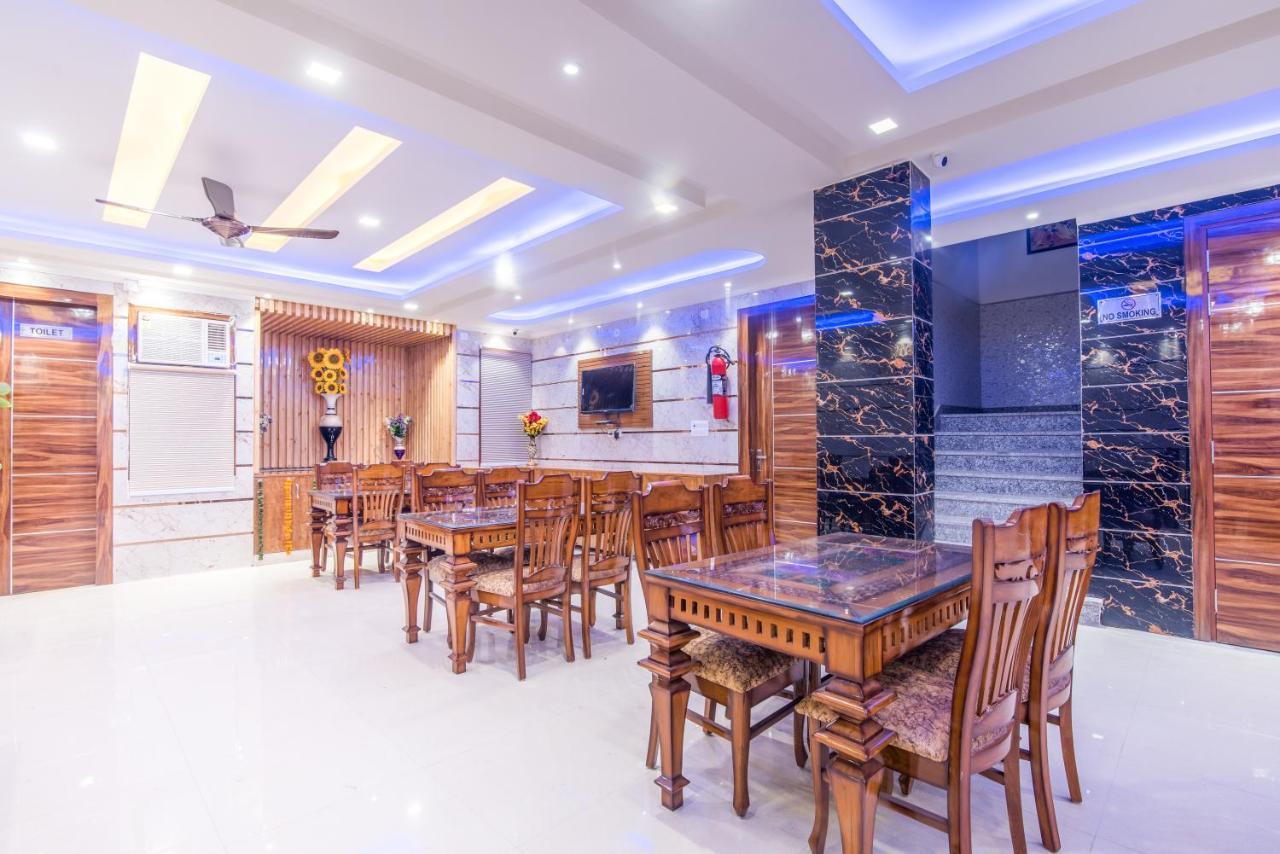 Hotel Festival Mahipalpur Delhi Airport - Near Delhi Aerocity Nuova Delhi Esterno foto