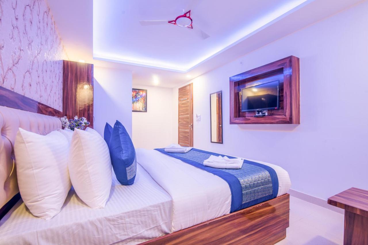 Hotel Festival Mahipalpur Delhi Airport - Near Delhi Aerocity Nuova Delhi Esterno foto